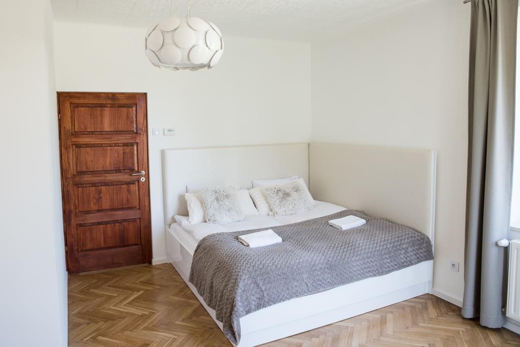Apartment Nearto Old Town Na Ustroniu Street Краков Экстерьер фото